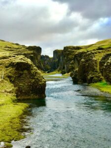 Fjaðrárgljúfur Fjaðrárgljúfur