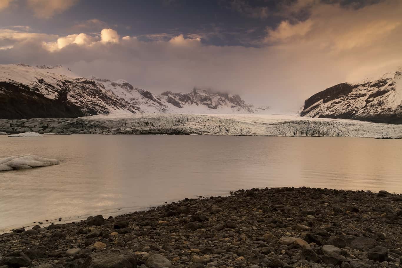 Fjallsárlón Glacier lake Fjallsárlón Glacier lake