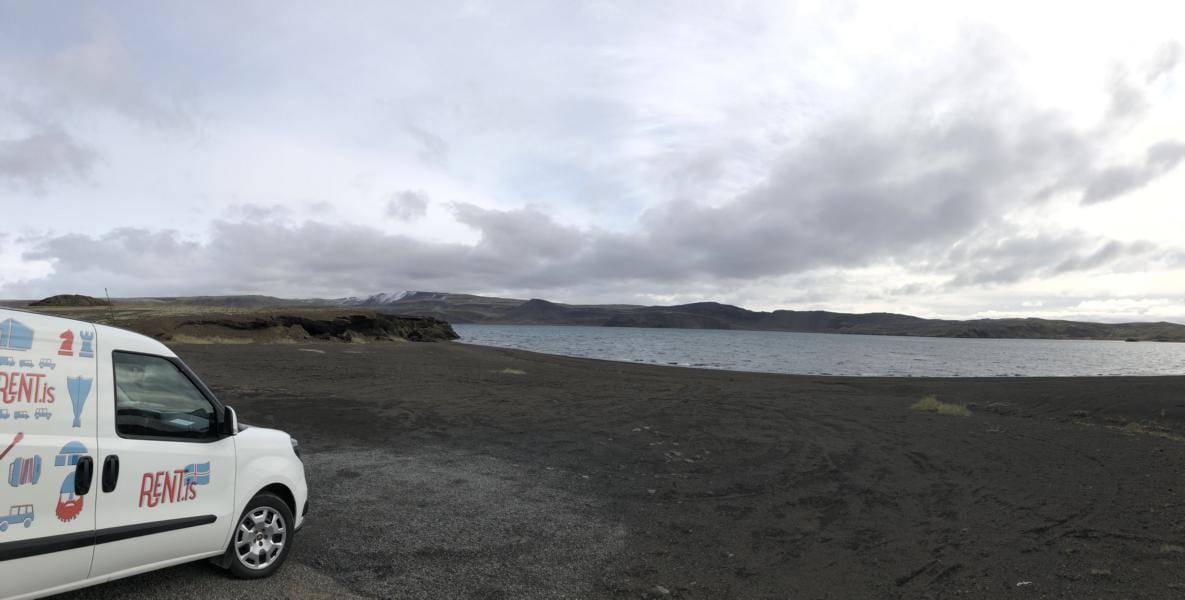 newrent.vinnugrunnur.is campervan kerid crater lake Iceland