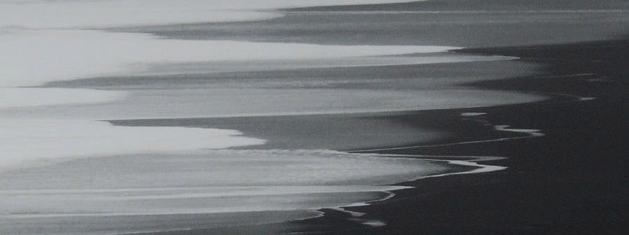 The undertow at Sólheimarsandur