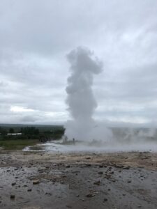 Geysir erupting Geysir erupting